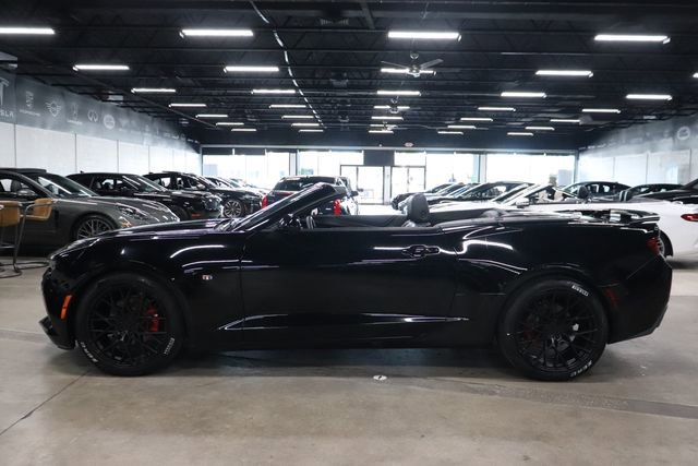 Used 2017 Chevrolet Camaro LT RWD image 10