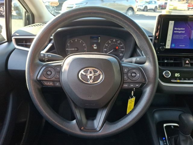 Used 2023 Toyota Corolla LE image 12