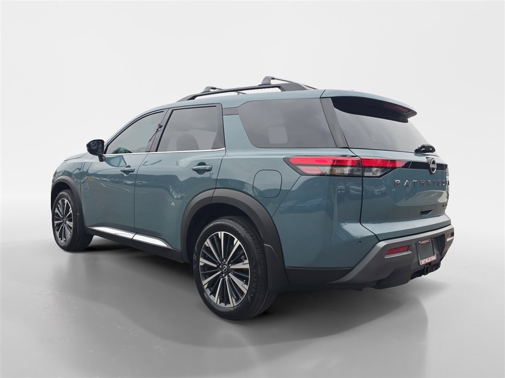 New 2026 Nissan Pathfinder Platinum AWD/4WD image 3