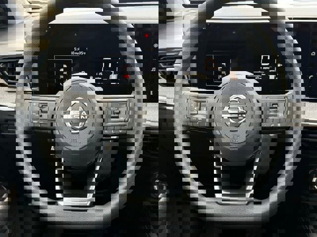 New 2025 Nissan Kicks SV image 19