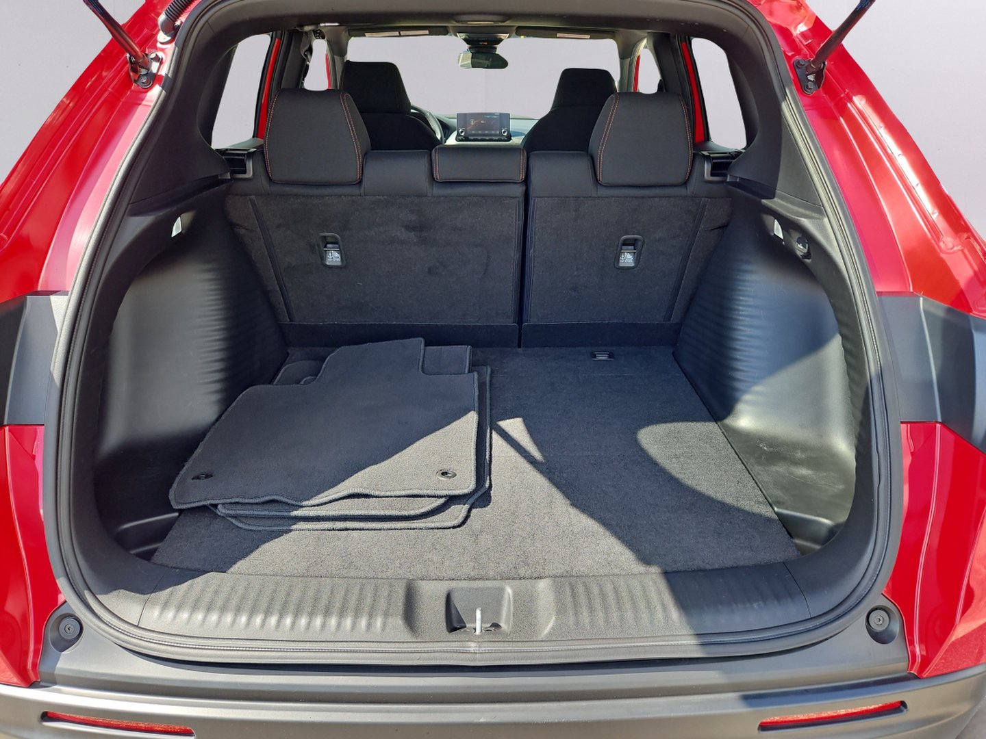 Certified 2025 Honda HR-V Sport image 30