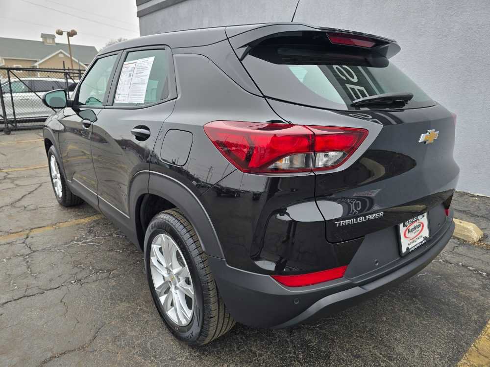 Used 2022 Chevrolet TrailBlazer LS image 10
