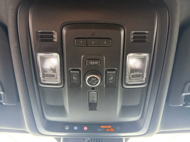 Certified 2023 GMC Yukon Denali image 40