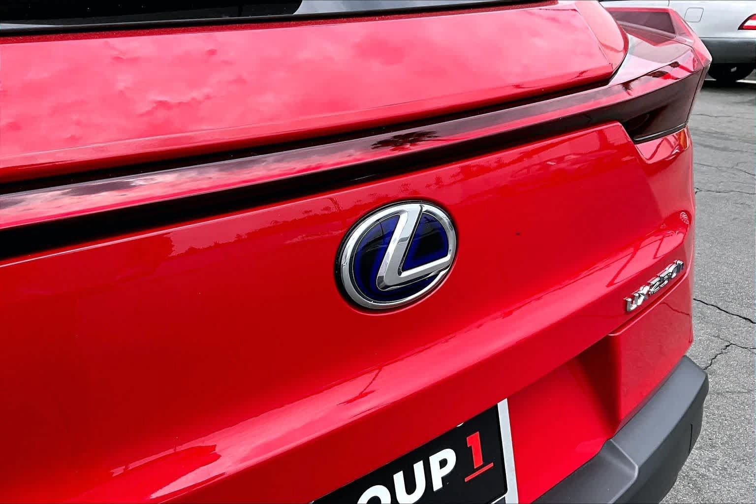 Used 2020 Lexus UX 250h AWD/4WD image 31
