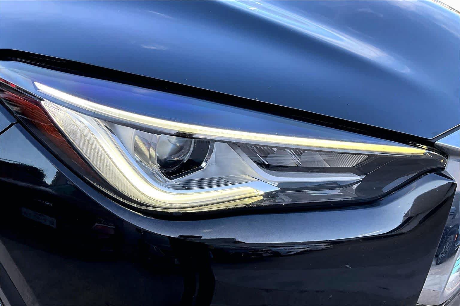 Used 2022 INFINITI QX50 Luxe w/ Cargo Package FWD image 27
