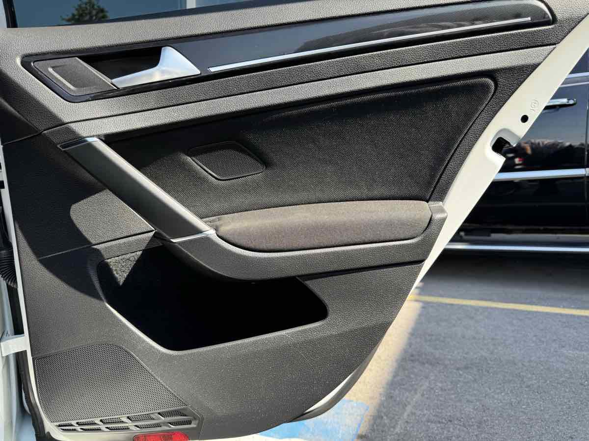 Used 2016 Volkswagen GTI S image 34