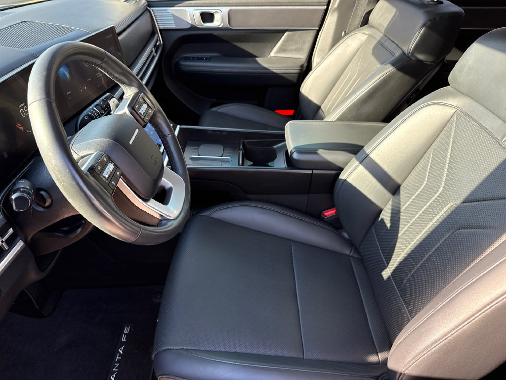 Used 2024 Hyundai Santa Fe SEL FWD image 19