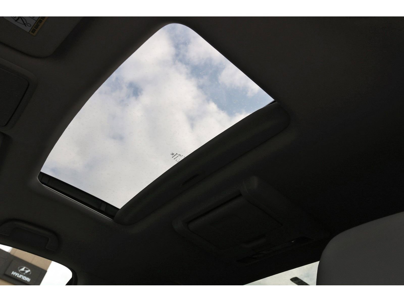 Used 2016 Honda Pilot Elite image 31