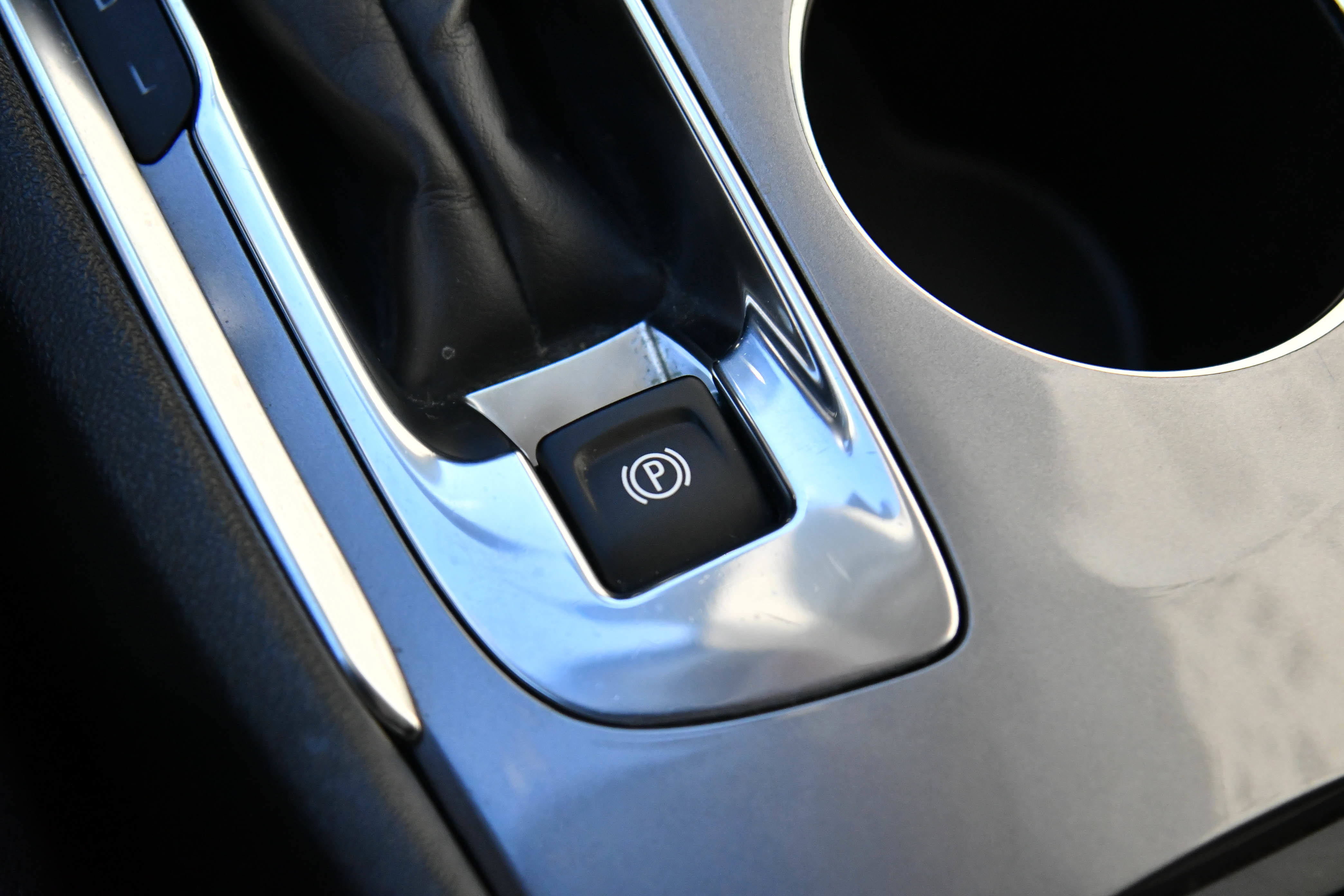 Used 2024 Chevrolet Malibu LT image 25