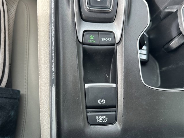 Used 2020 Honda Accord Touring image 31