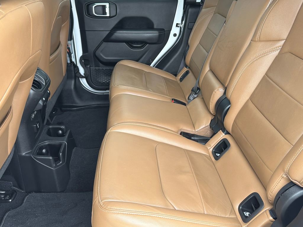 Used 2021 Jeep Gladiator Overland w/ Popular Equipment Package image 17