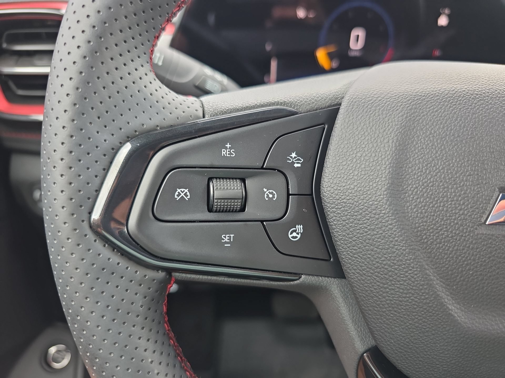 New 2026 Chevrolet TrailBlazer RS w/ Convenience Package FWD image 19