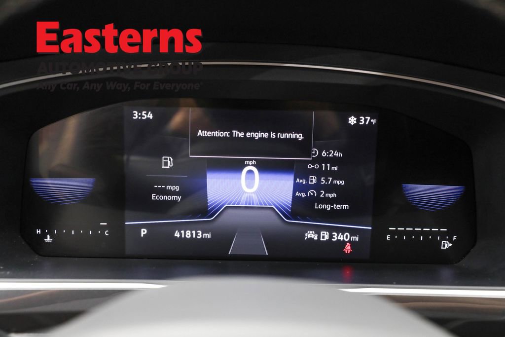 Used 2023 Volkswagen Tiguan SE image 18