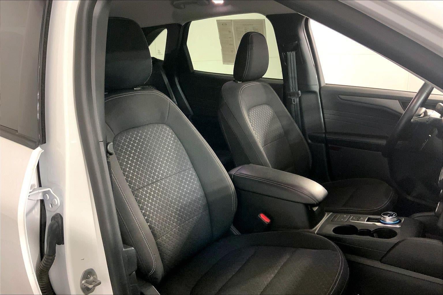 Used 2024 Ford Escape Active AWD/4WD image 7