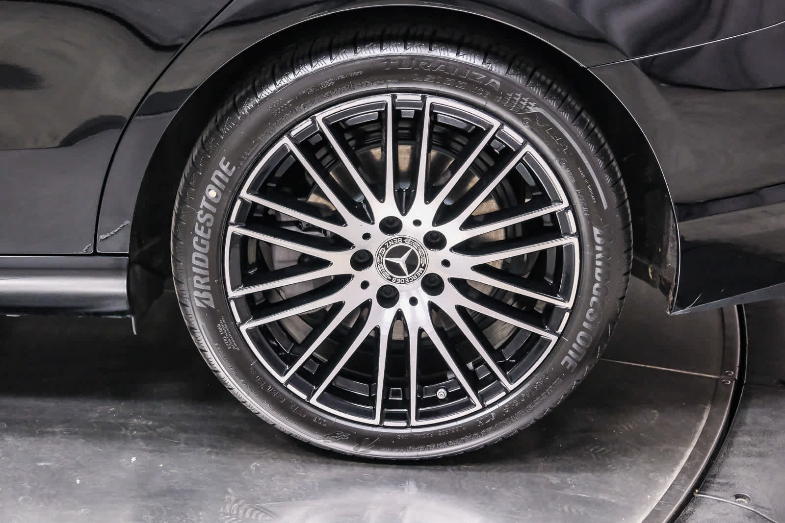Certified 2023 Mercedes-Benz C 300 Sedan image 9