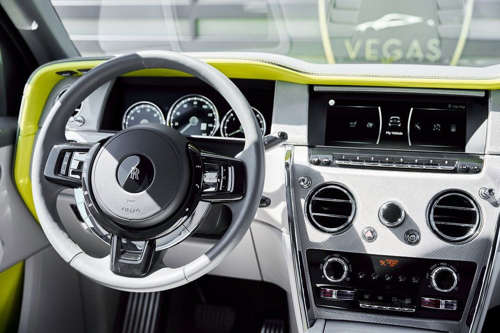 Used 2024 Rolls-Royce Cullinan image 73