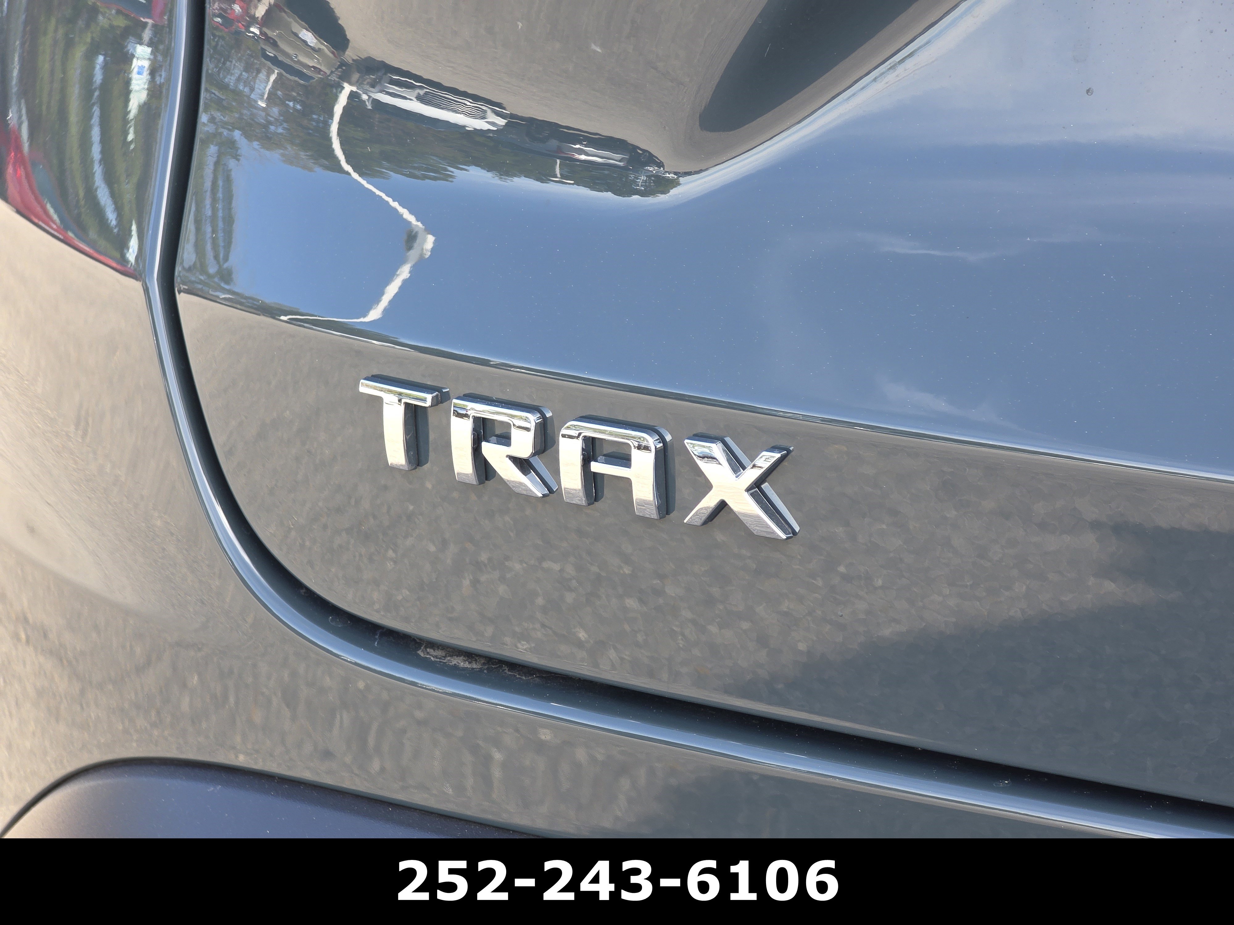 Used 2026 Chevrolet Trax LS FWD image 39