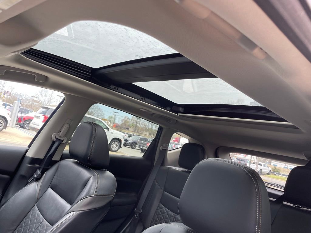 Used 2023 Nissan Murano Platinum AWD/4WD image 26