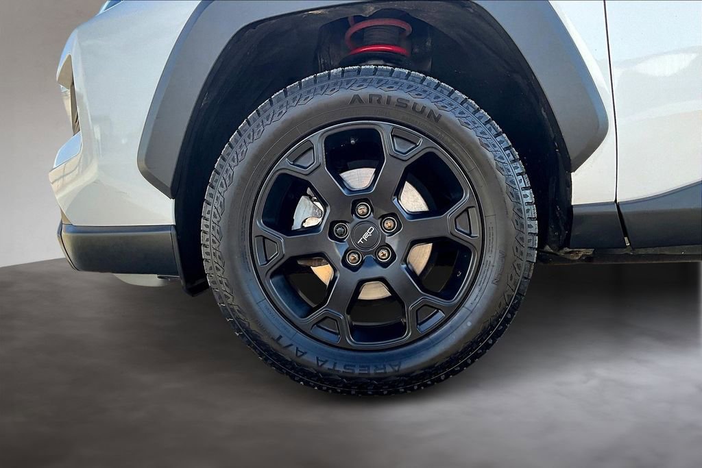 Used 2021 Toyota RAV4 TRD Off-Road image 34