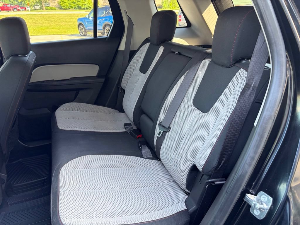 Used 2017 GMC Terrain SLE AWD/4WD image 17