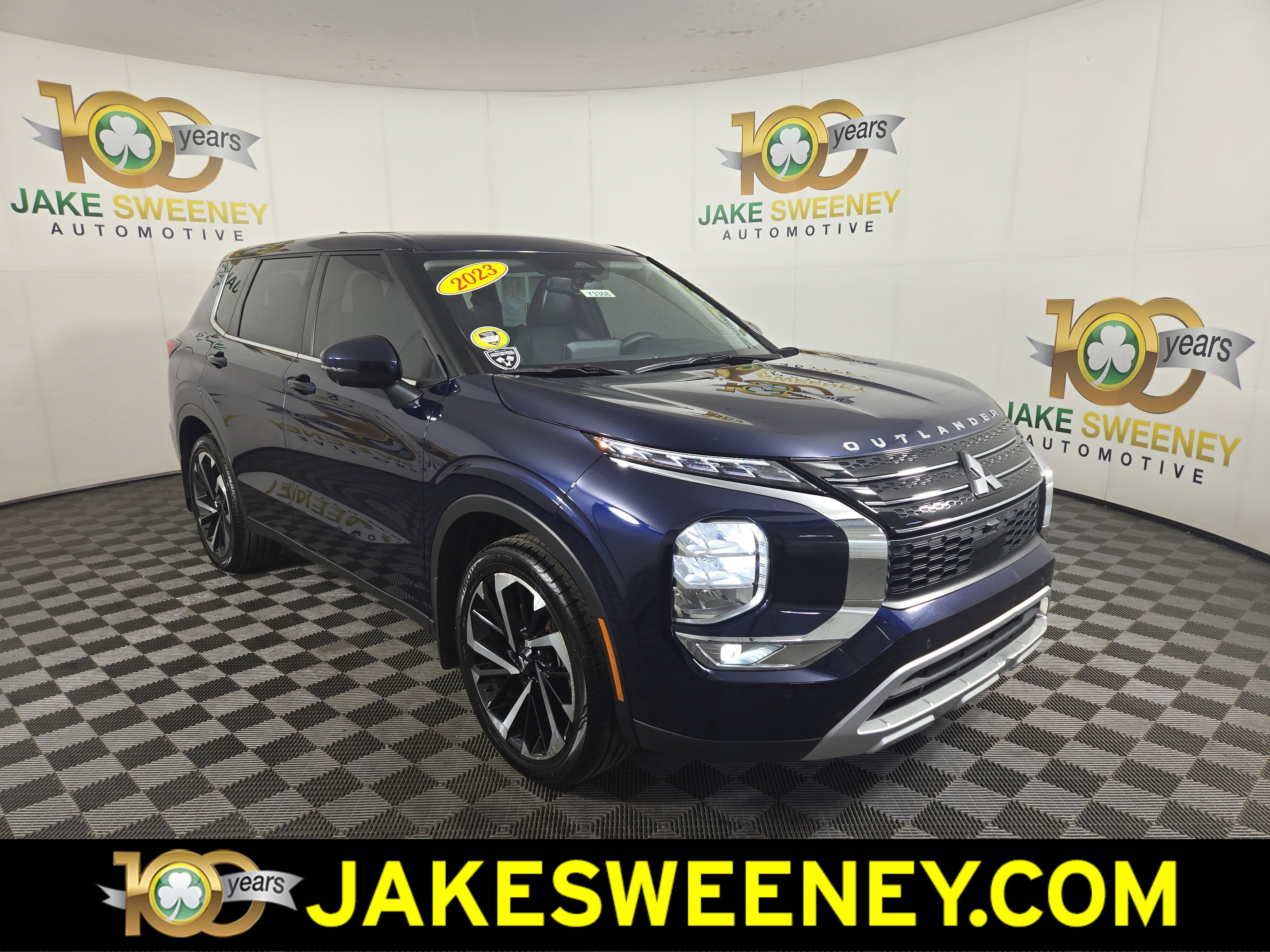 Used 2023 Mitsubishi Outlander SE FWD image 1
