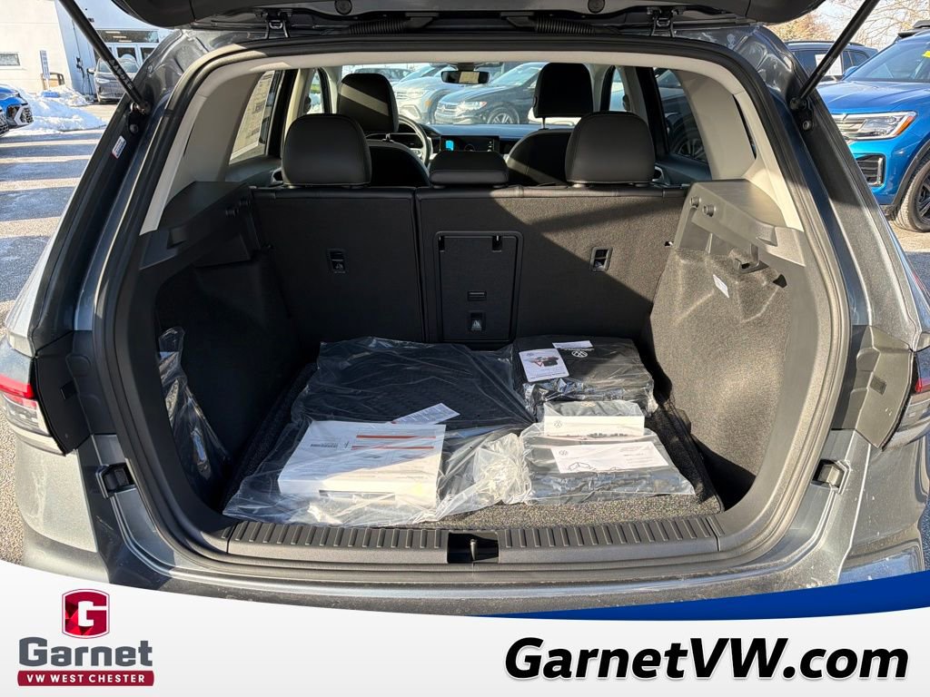 New 2026 Volkswagen Taos SE image 17