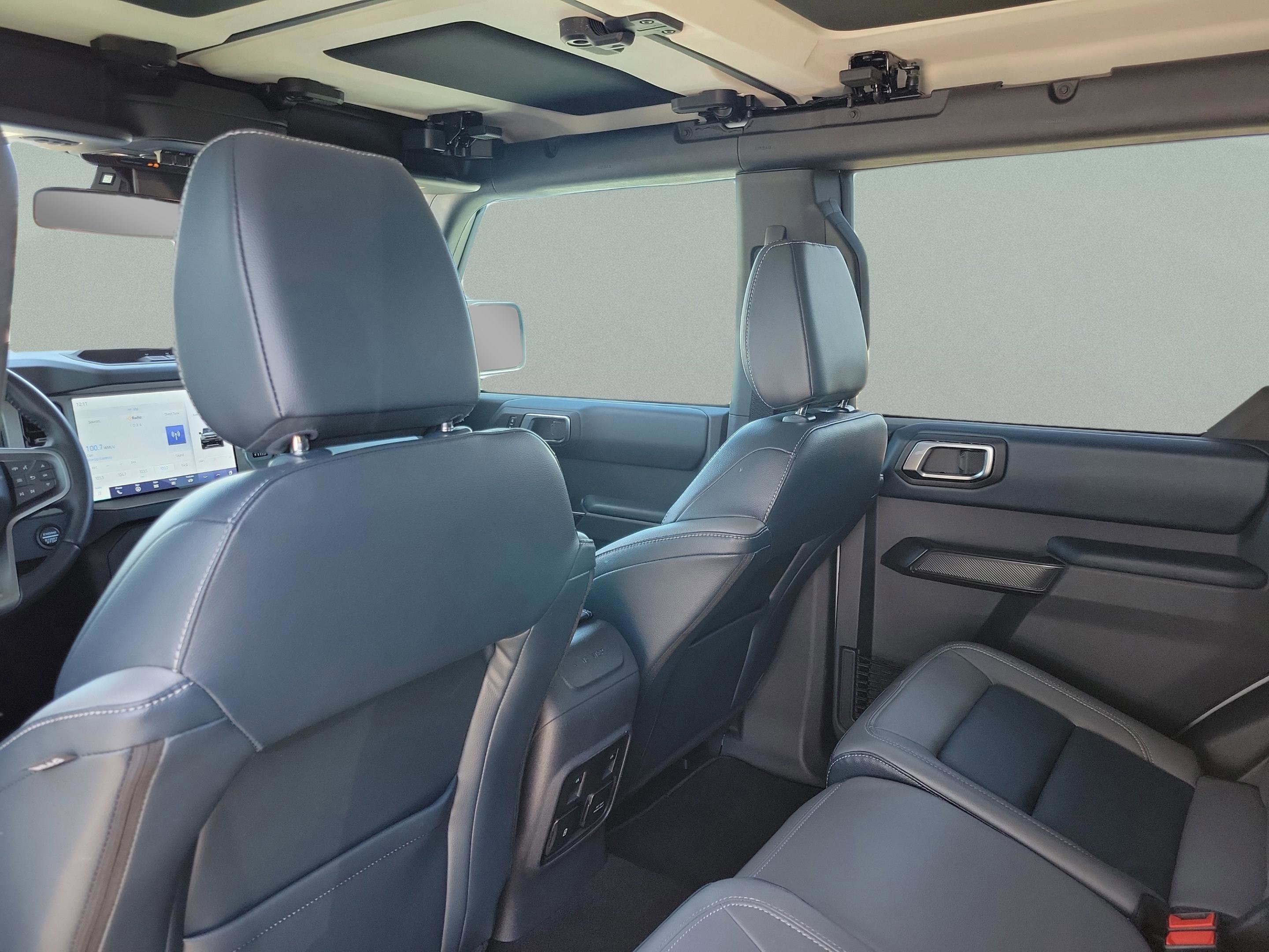 Used 2024 Ford Bronco Outer Banks image 24