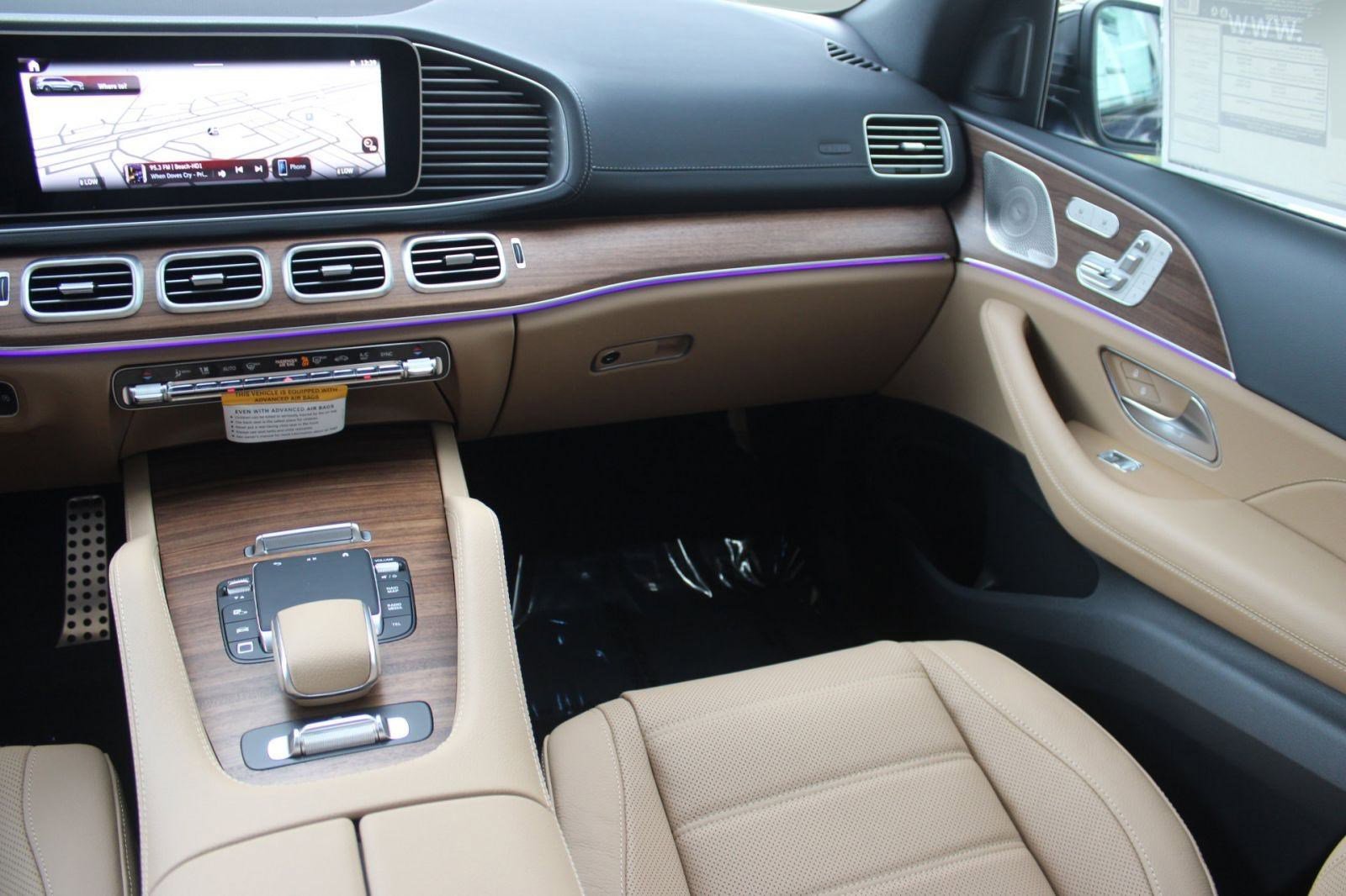 New 2026 Mercedes-Benz GLS 450 4MATIC image 34