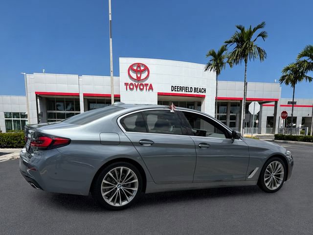 Used 2021 BMW 530i w/ Convenience Package RWD image 7