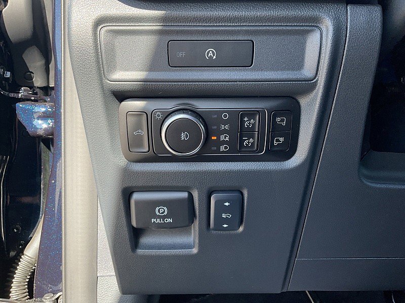 New 2025 Ford F150 Lariat w/ Equipment Group 501A Mid image 22