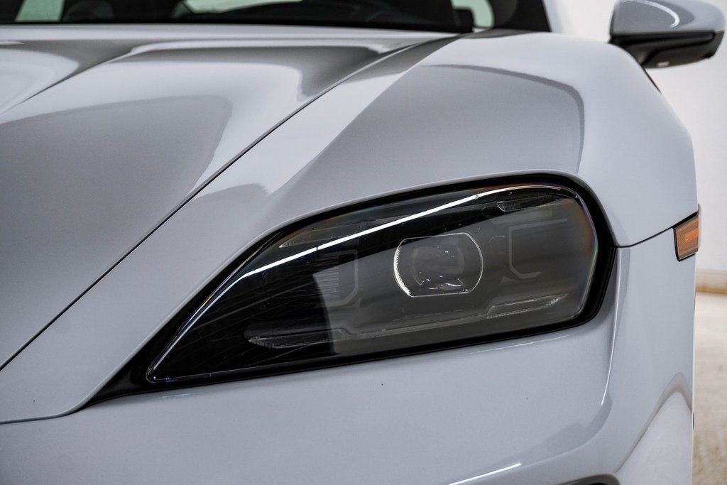 Certified 2025 Porsche Taycan image 7