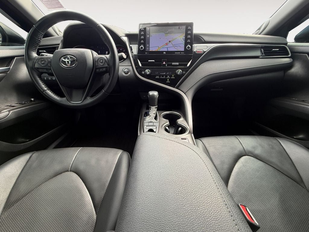 Used 2021 Toyota Camry XSE w/ Navigation Package FWD image 11