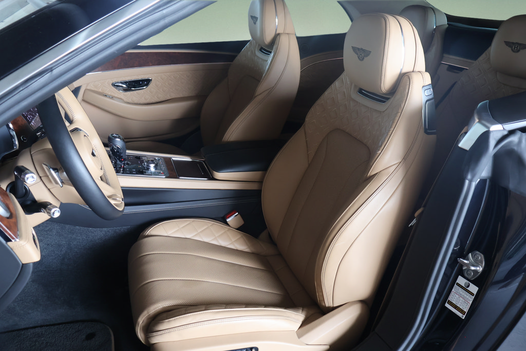 Used 2022 Bentley Continental GT AWD/4WD image 15