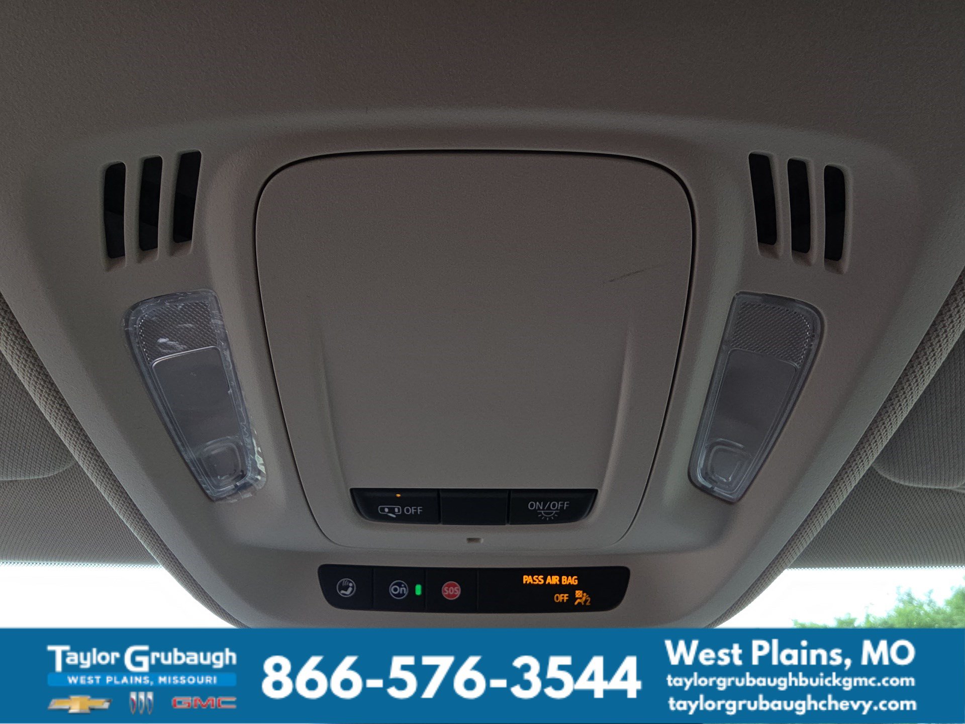 Used 2023 Buick Envision Essence FWD image 24