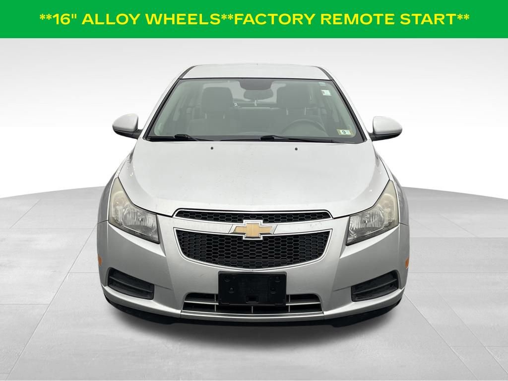 Used 2012 Chevrolet Cruze LT image 2
