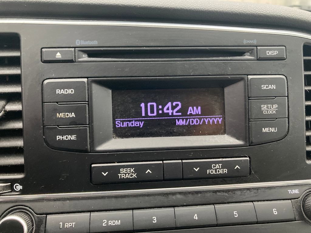 Used 2017 Hyundai Elantra SE w/ Cargo Package image 23