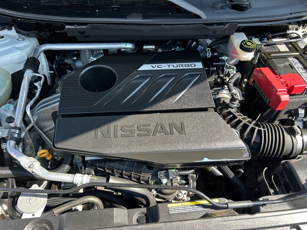 Used 2023 Nissan Rogue SL image 45