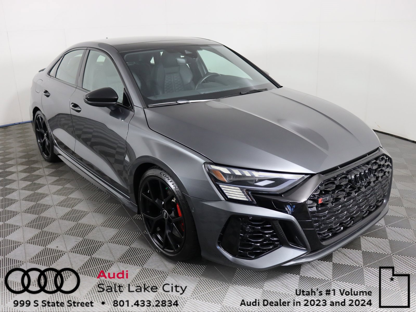 Used 2022 Audi RS 3 image 1