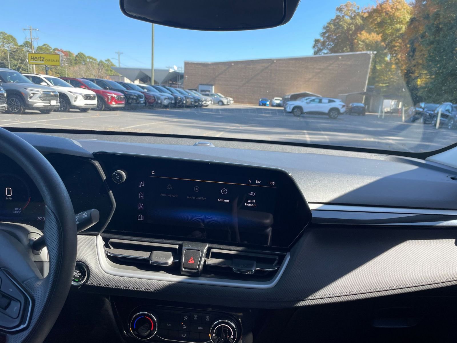 Used 2025 Chevrolet TrailBlazer LT image 18