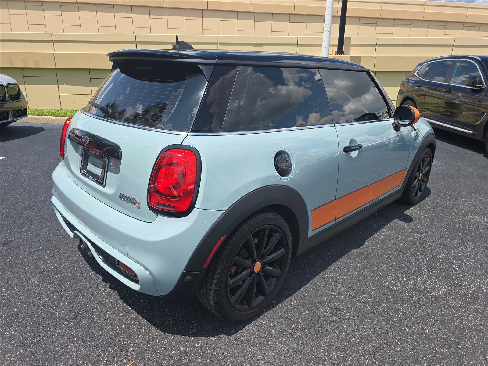 Used 2018 MINI Cooper S FWD image 2