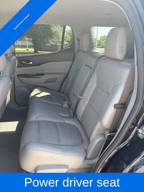 Used 2017 GMC Acadia SLT AWD/4WD image 27