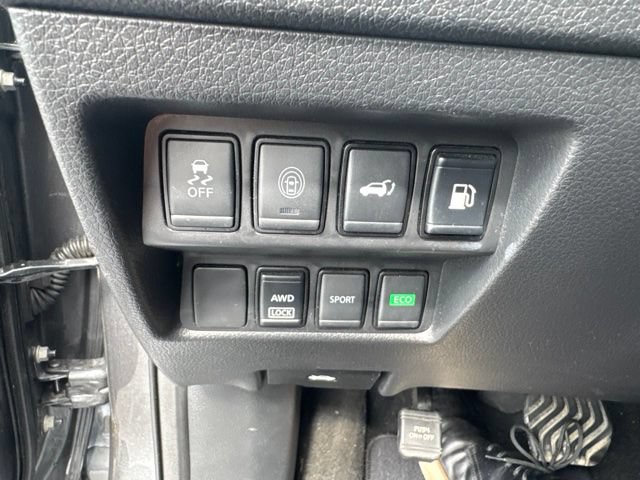 Certified 2019 Nissan Rogue SV AWD/4WD image 15