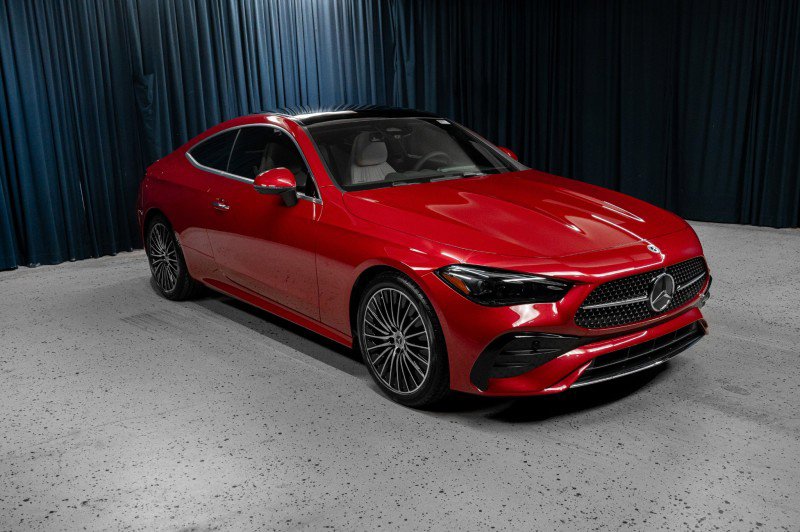 New 2026 Mercedes-Benz CLE 300 4MATIC Coupe image 3