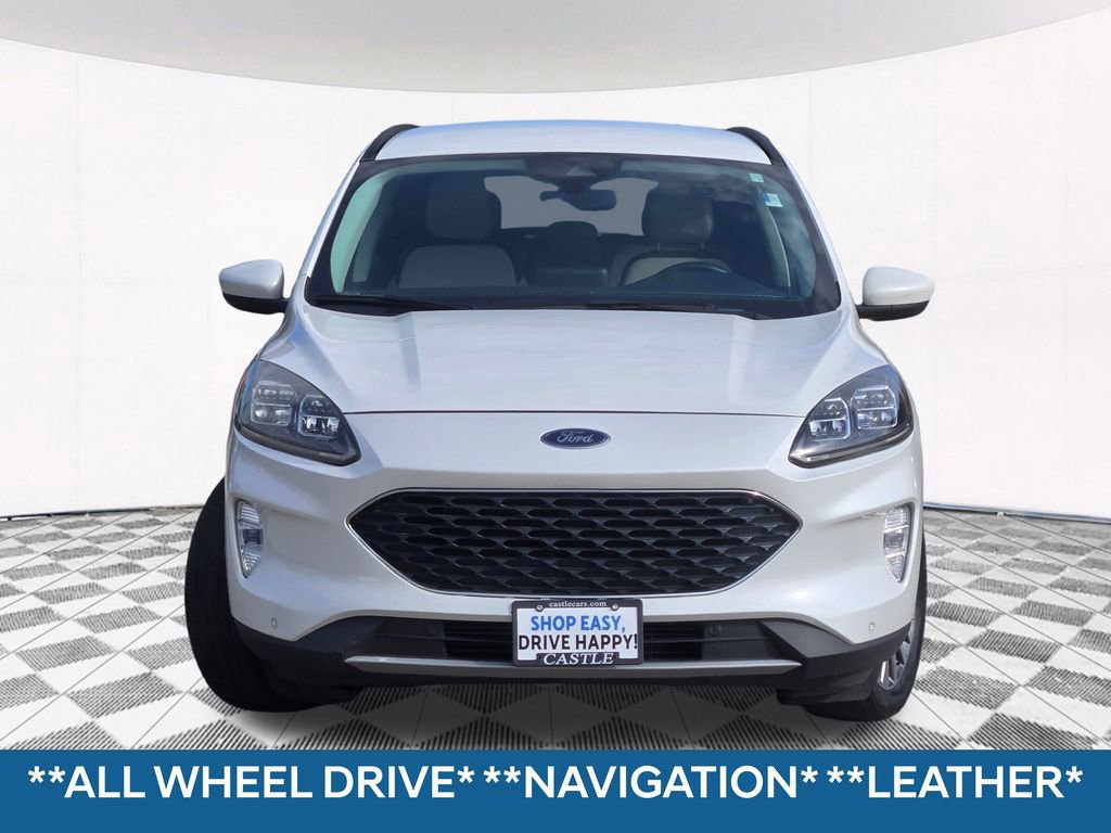 Used 2021 Ford Escape Titanium image 2