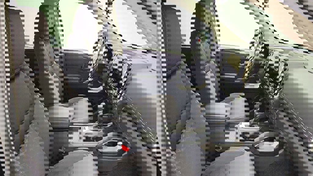 Used 2025 Nissan Frontier SV image 23