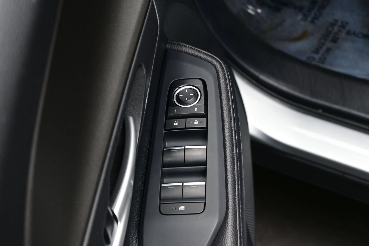 Used 2025 Toyota Grand Highlander FWD image 10