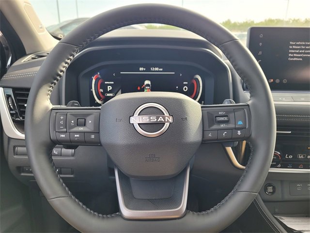 New 2025 Nissan Rogue Platinum w/ Platinum Premium Package image 12