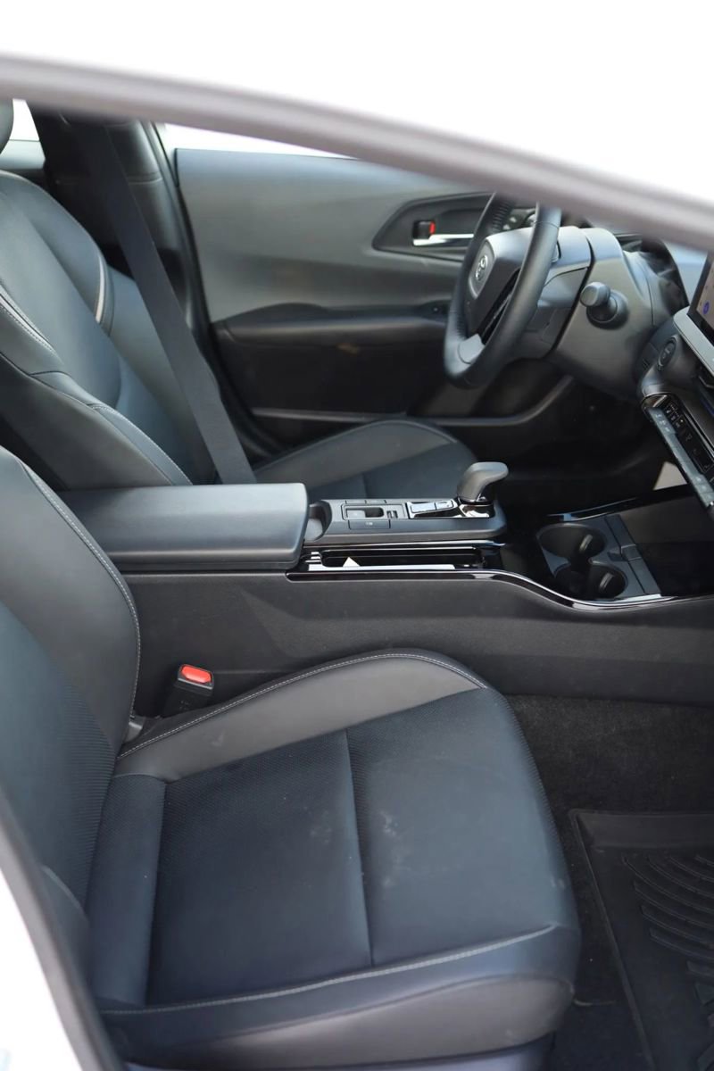 Used 2024 Toyota Prius Limited image 53