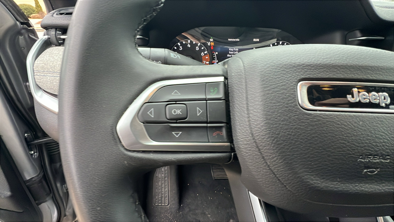 Used 2024 Jeep Compass Latitude image 26