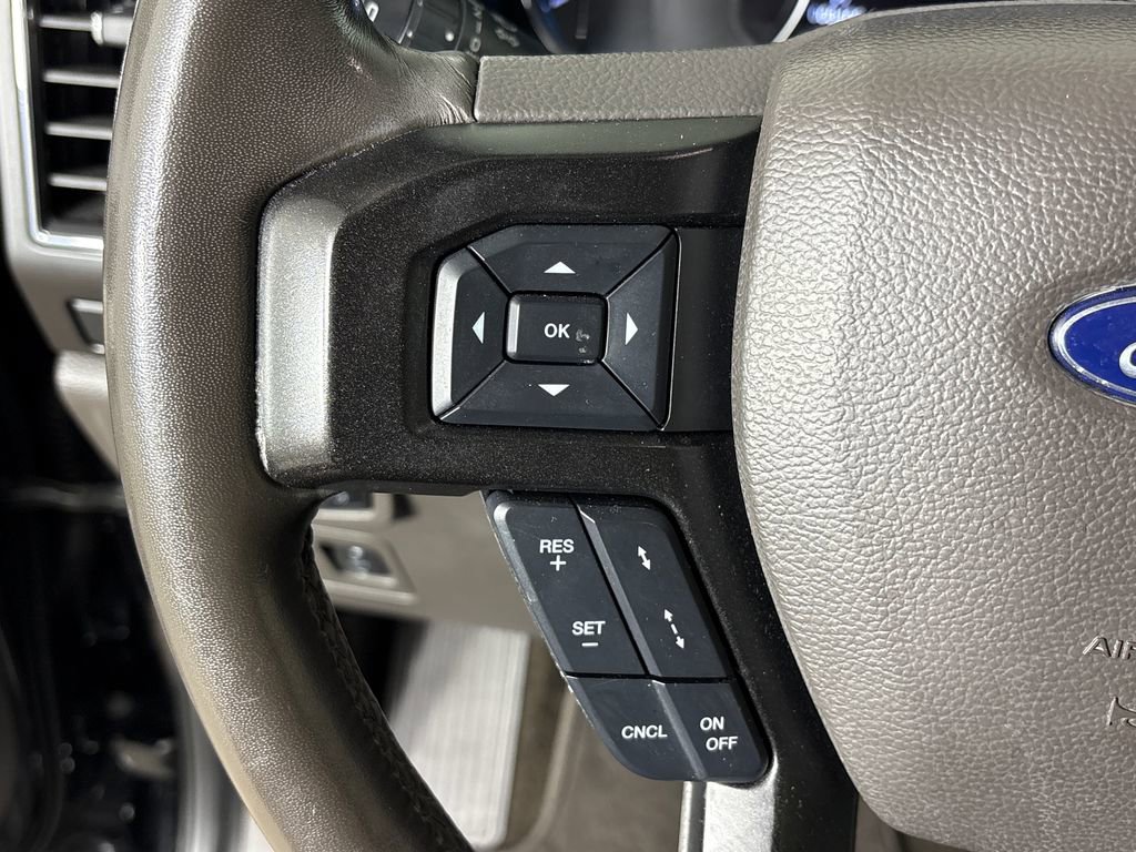 Used 2019 Ford Expedition Limited w/ Equipment Group 301A RWD image 17